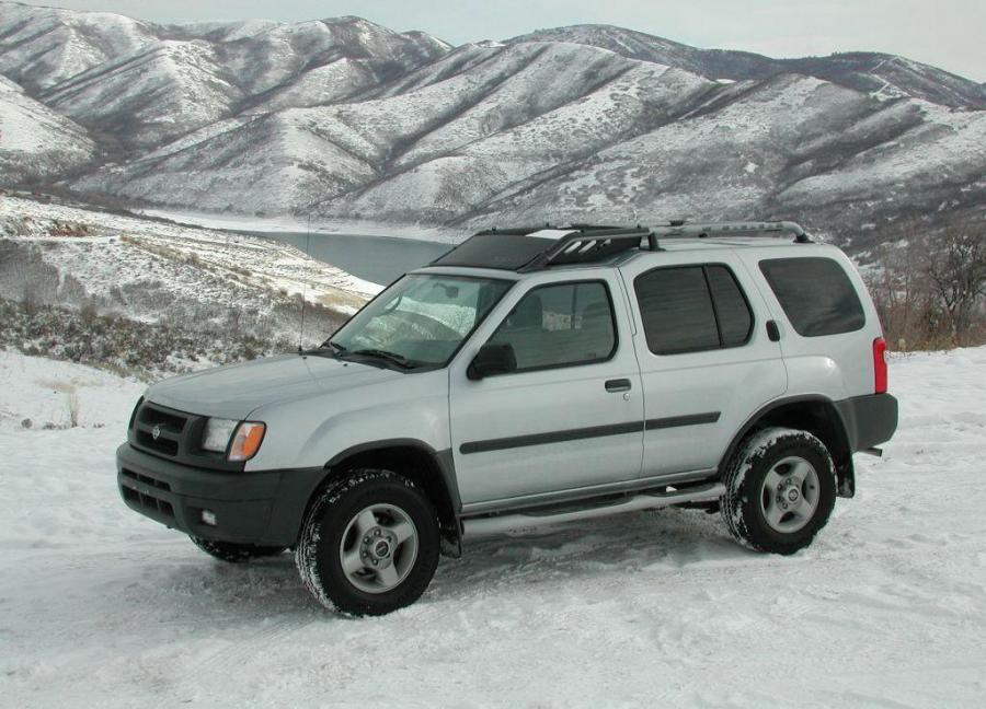  Nissan Xterra 2000 года  (фото 4 из 9)